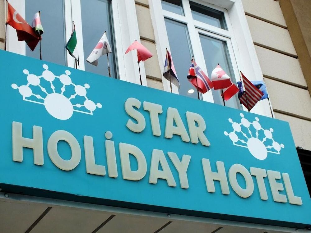 undefined A Warmly Welcome Home to Star Holiday Hotel 6