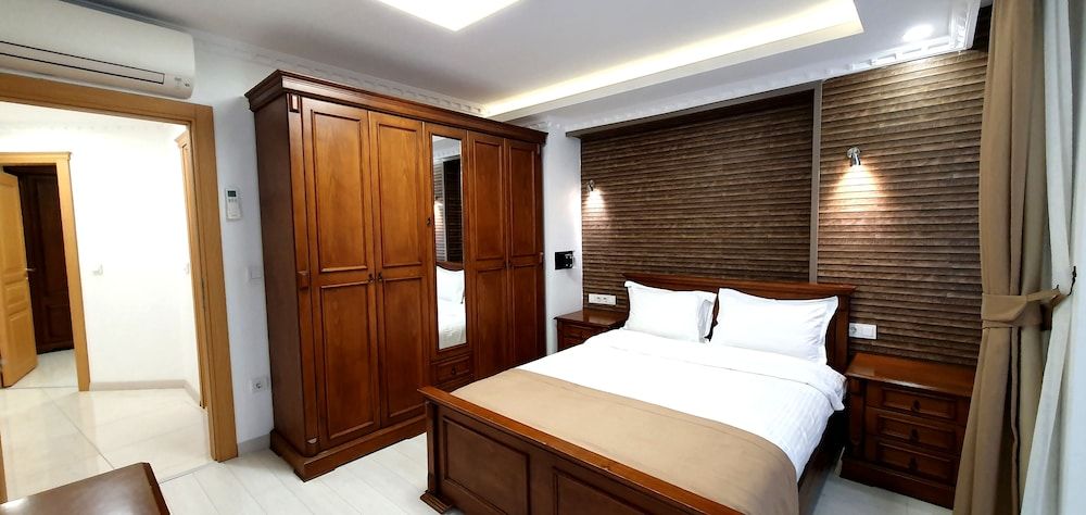 undefined TaksimFlat 10