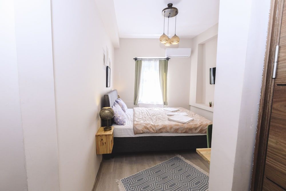 undefined Warm Private Room at  Taksim 5