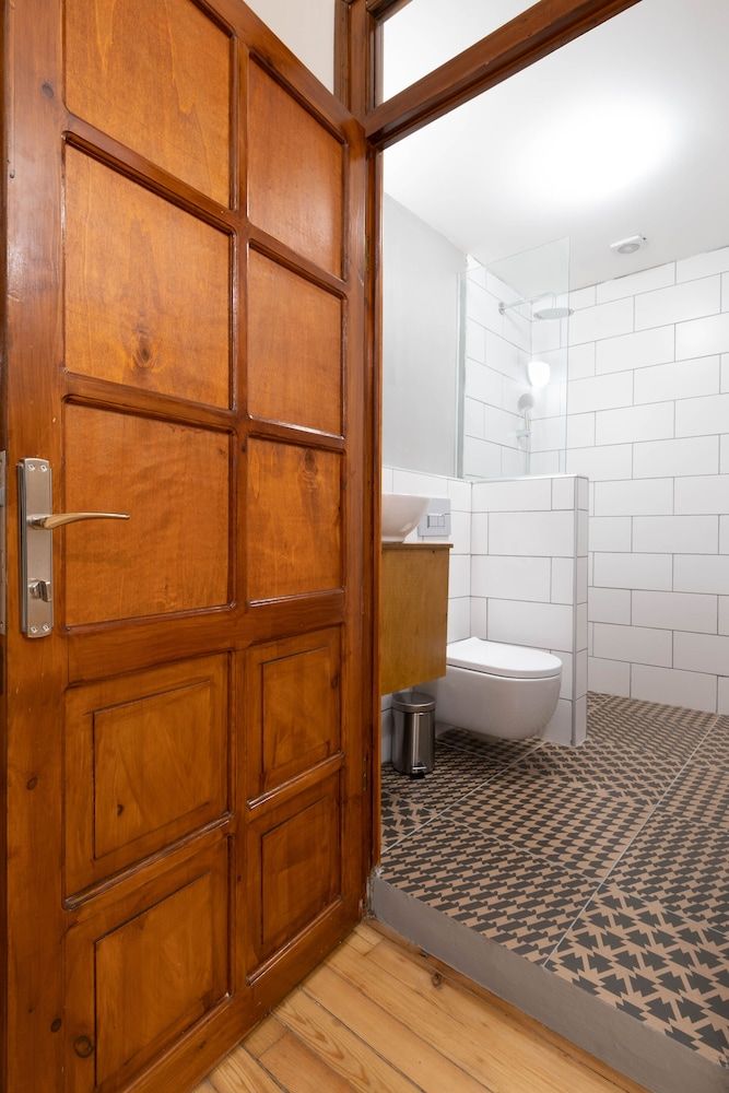 undefined Bawwindow Suit Pera in Galata 9