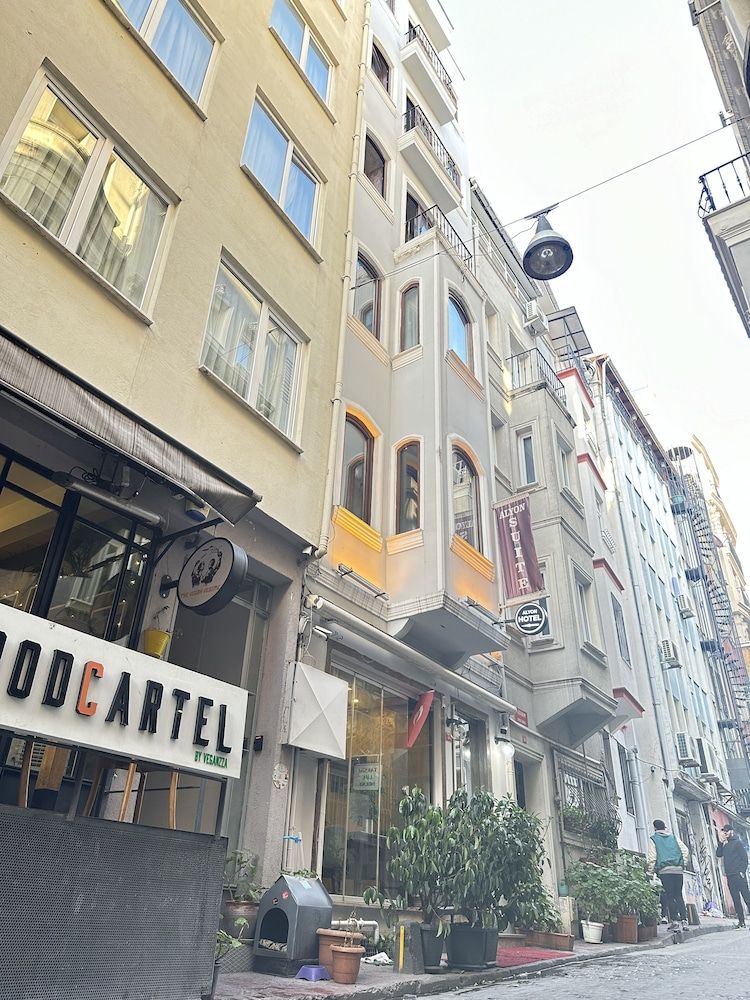 undefined Taxim Alyon Suite Hotel 5