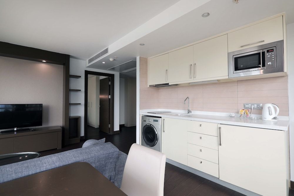 The Four Winds Hotel Superior Suite 3