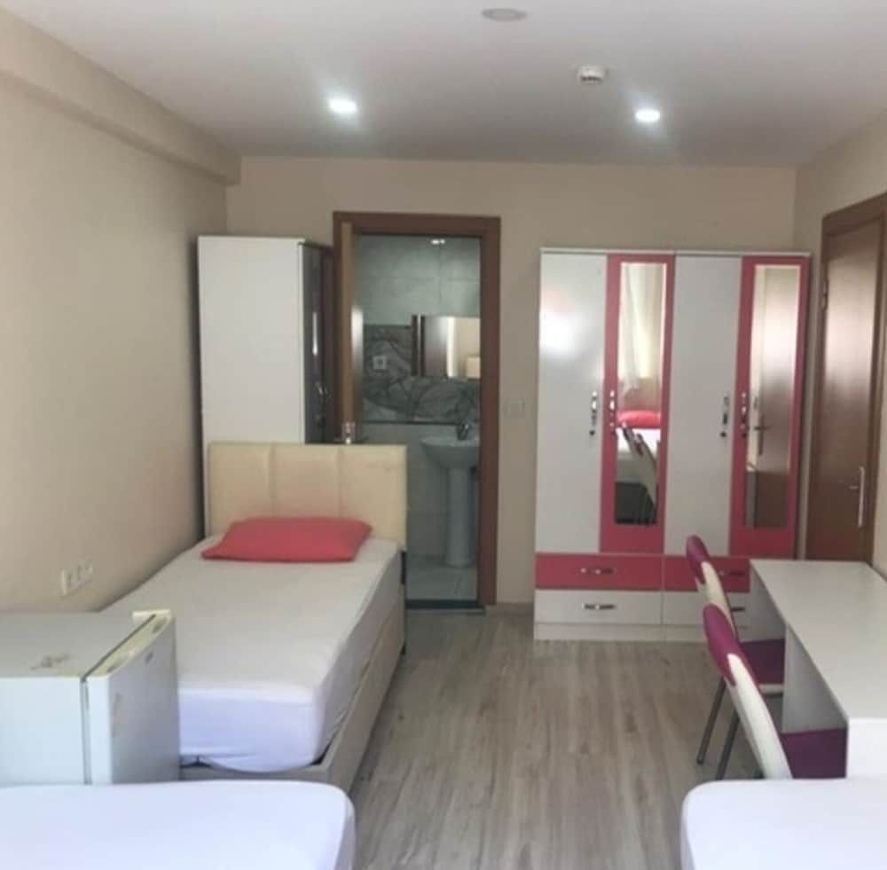 undefined Only Females - Bakirkoy Ladies Hostel 5