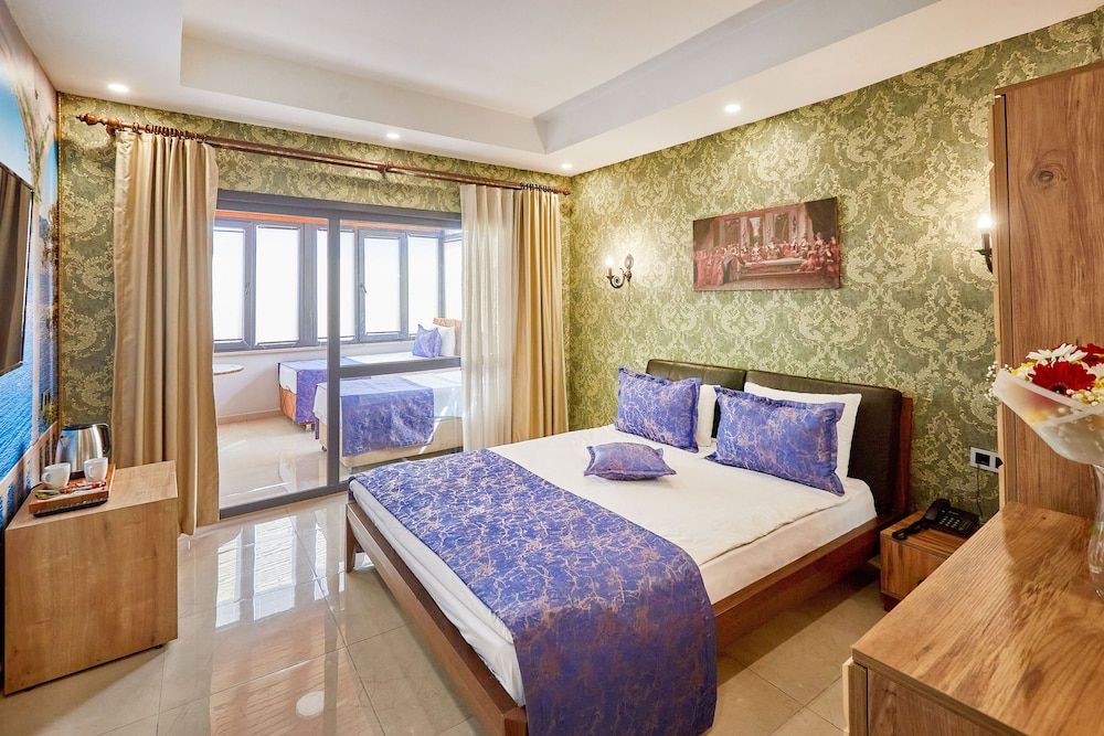 undefined Ardey Hotel 2