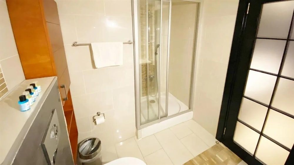 undefined Casa Rosso Suite Hotel 8