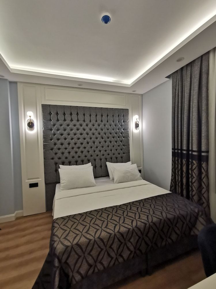 LUXX GARDEN HOTEL Standard Double or Twin Room 2
