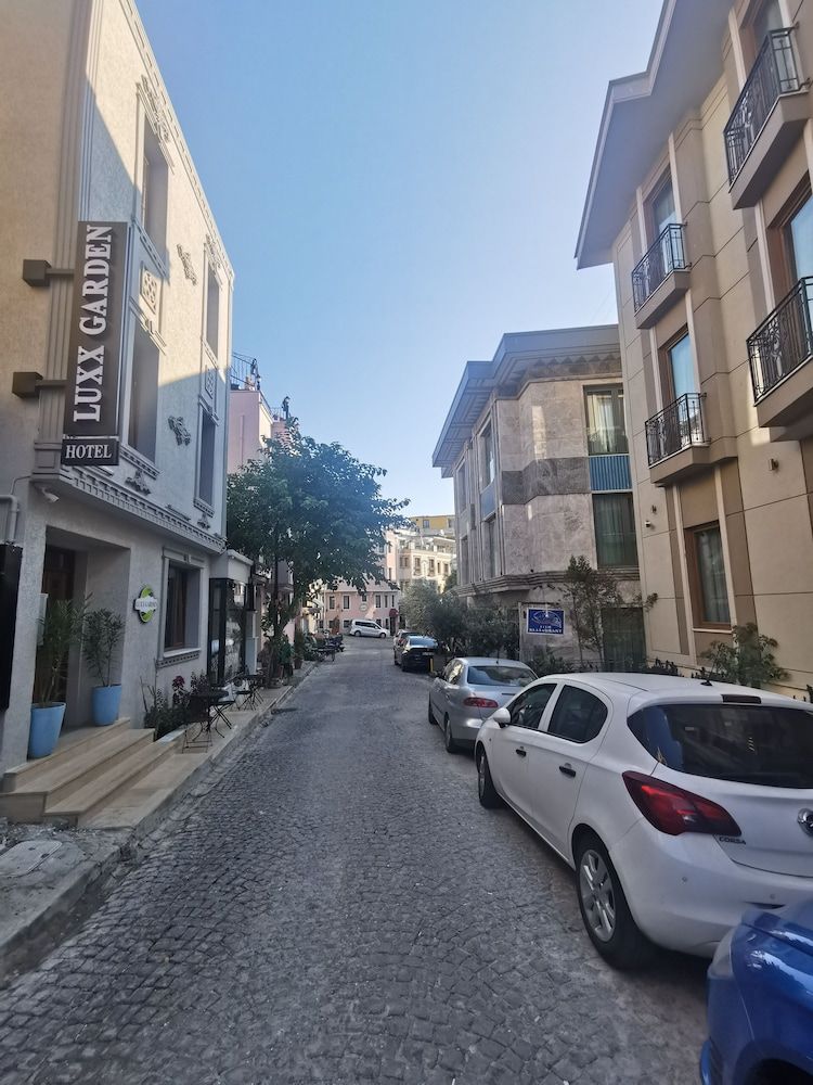 undefined LUXX GARDEN HOTEL 5