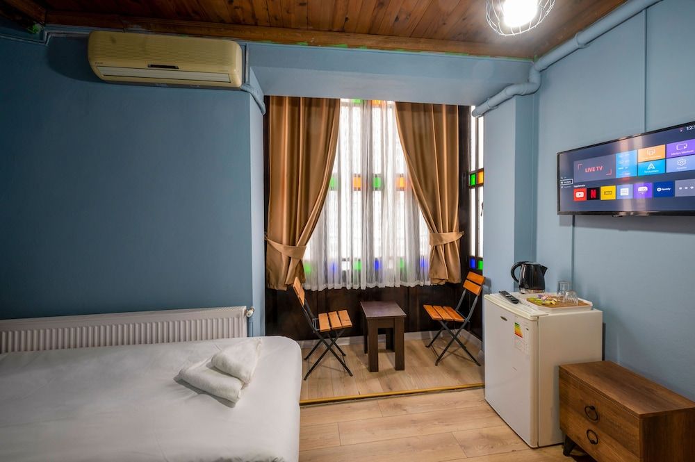 Economy Single Room