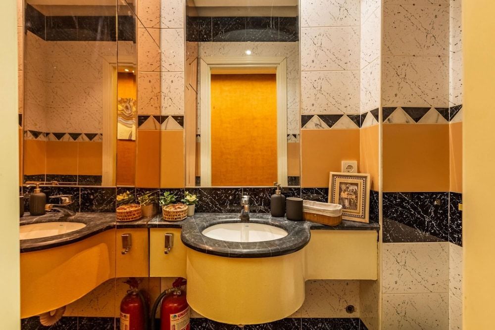 Missafir Flat in Beyoglu With Bosphorus View Apartment 35