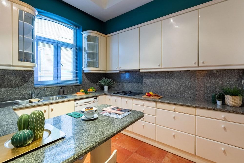 Missafir Flat in Beyoglu With Bosphorus View Apartment 17