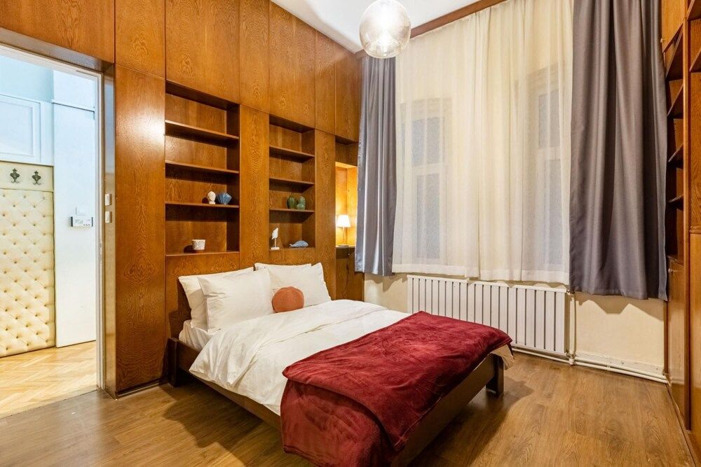 undefined Missafir Historical Flat With Sea View in Beyoglu 5