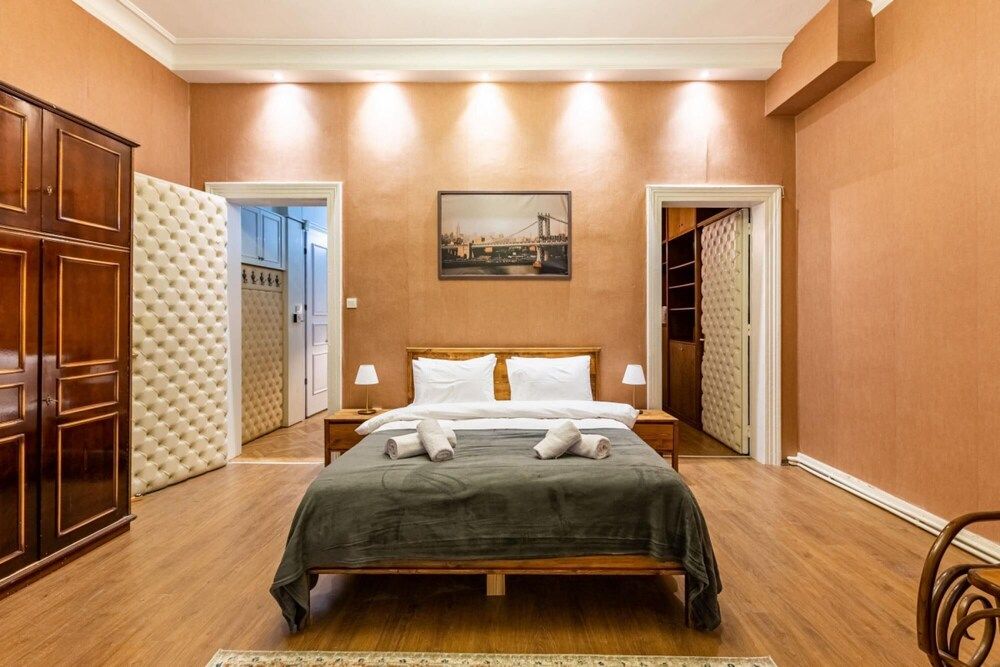 undefined Missafir Historical Flat With Sea View in Beyoglu 4