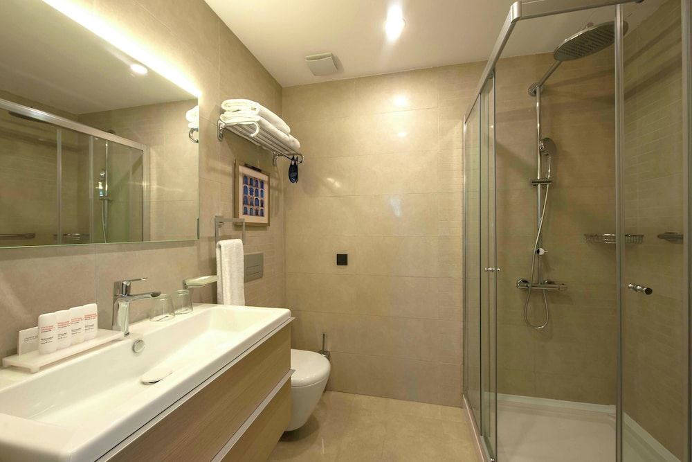 Two Bedroom Superior Apartment with Terrace