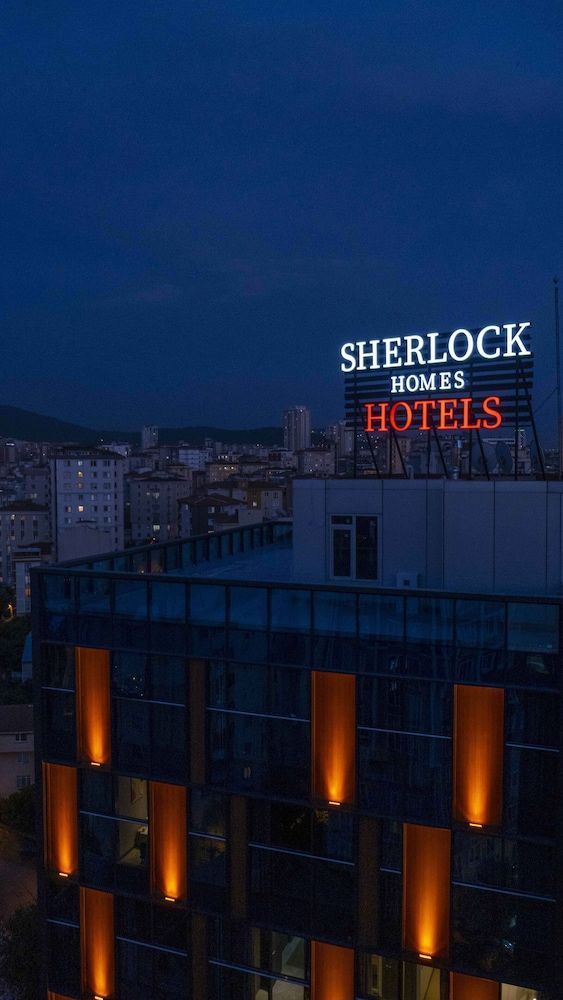 undefined Sherlock Homes Hotels 7