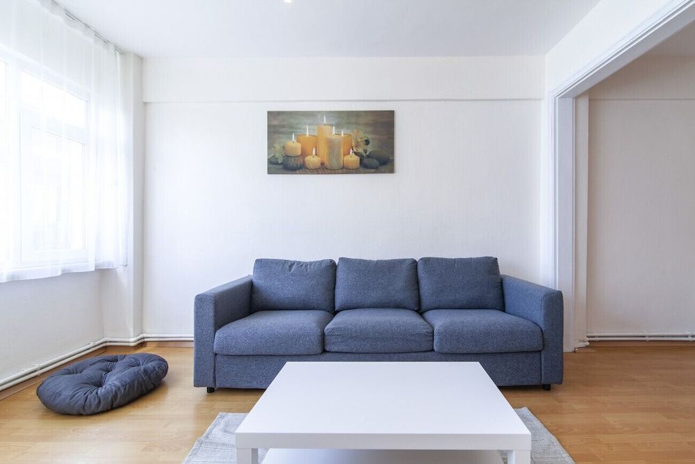 undefined Lovely and Central Flat With Balcony in Sisli 8