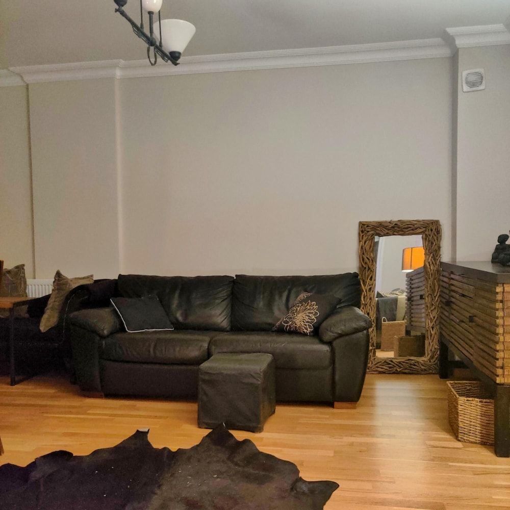 undefined Lovely Flat With Central Location in Kadikoy 3