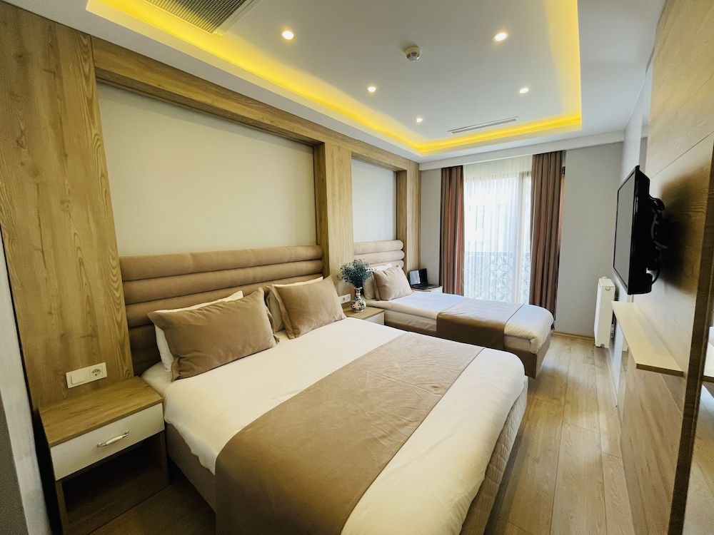 undefined Zem Hotel 9