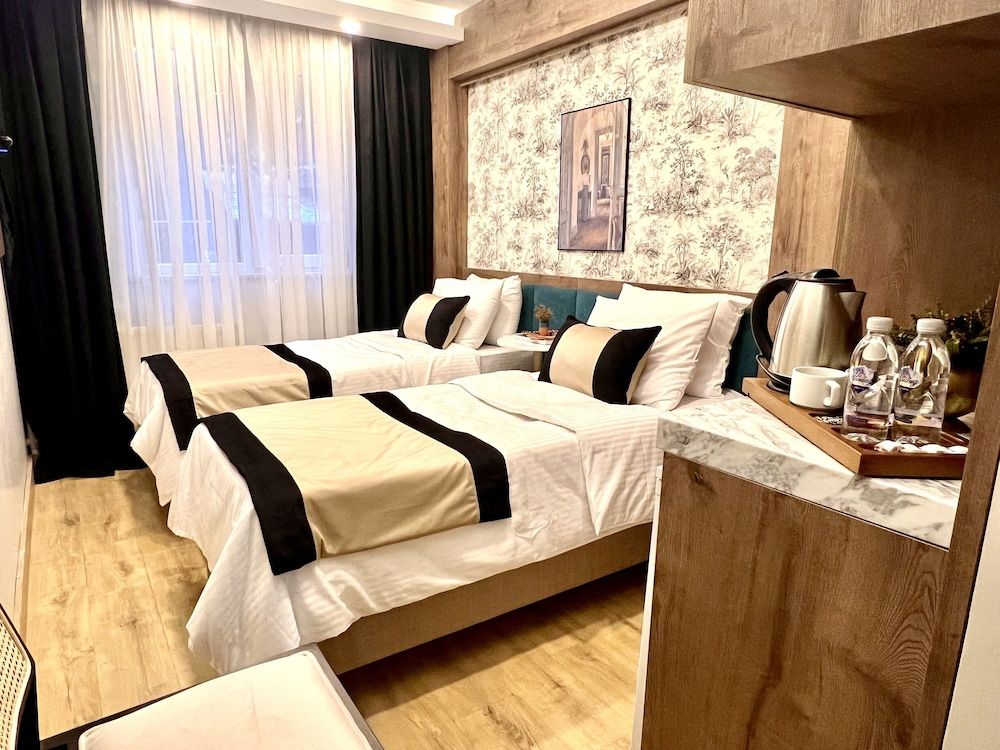 undefined Besiktas Guest Hotel 5