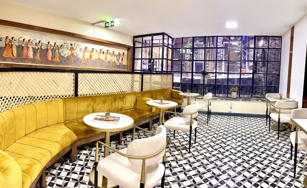 undefined Besiktas Guest Hotel 9