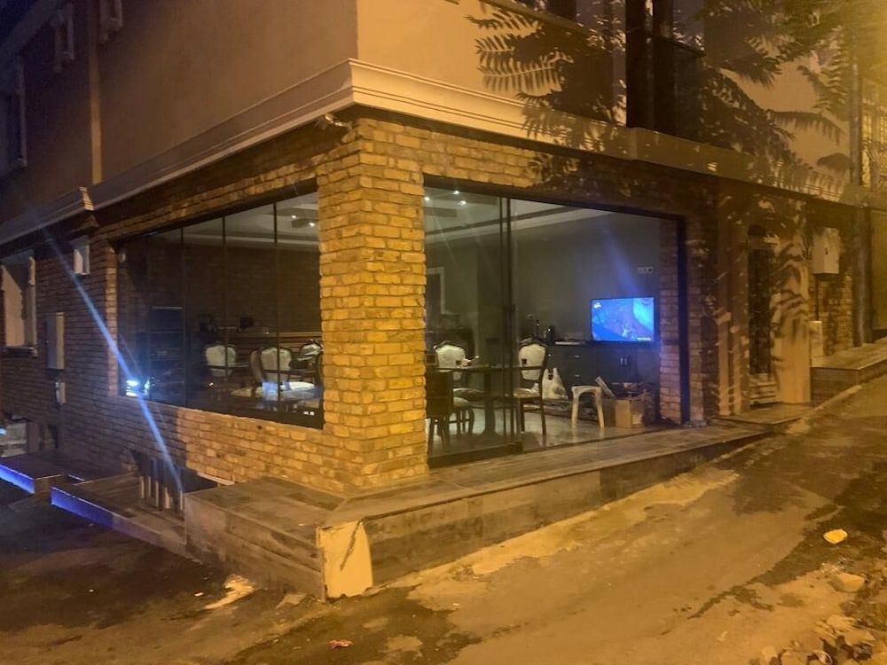 undefined Taksim Miran Suit 4