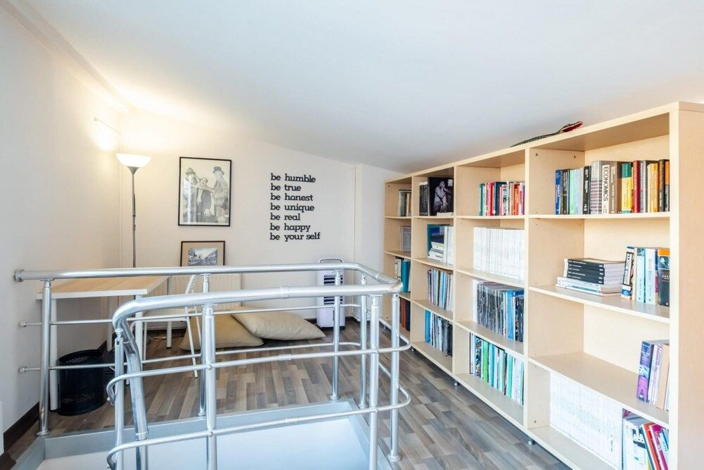 Fascinating Flat Near City s Mall With Terrace Apartment 53