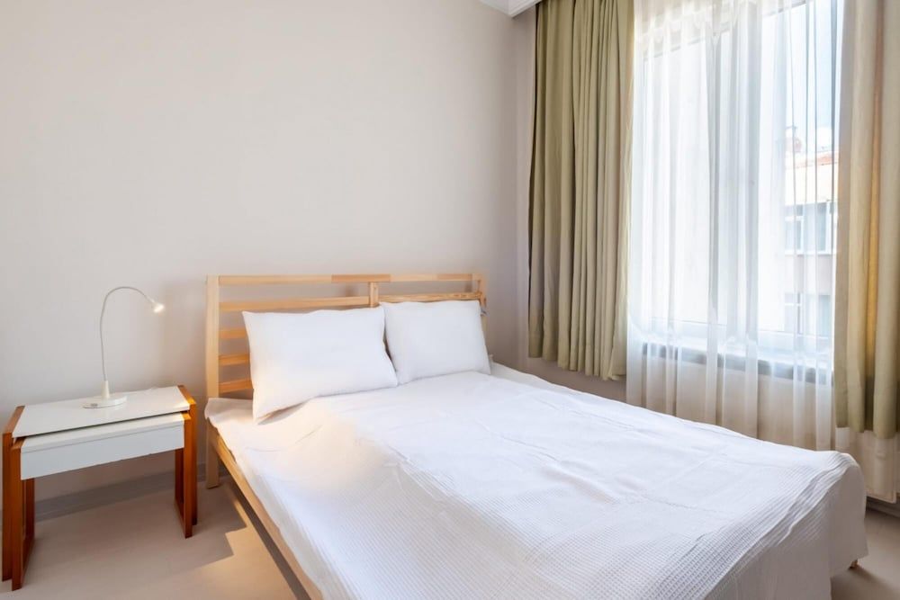 Fascinating Flat Near City s Mall With Terrace Apartment 28