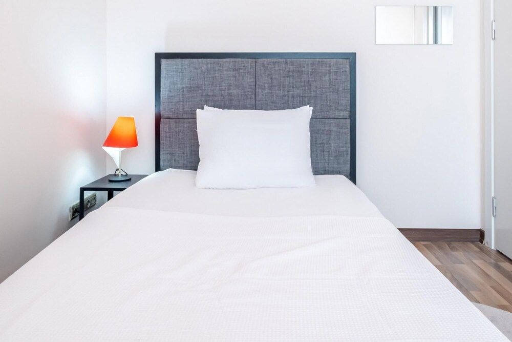 Fascinating Flat Near City s Mall With Terrace Apartment 43