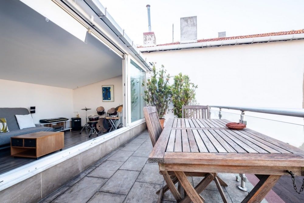 Fascinating Flat Near City s Mall With Terrace Apartment 50