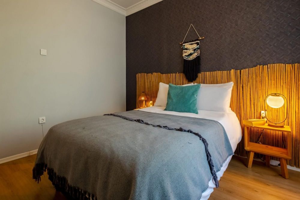 undefined Eclectic Flat Near Metro With Terrace in Kadikoy 3