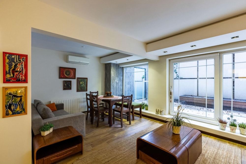 undefined Stylish Flat With Backyard Near Malls in Besiktas 6