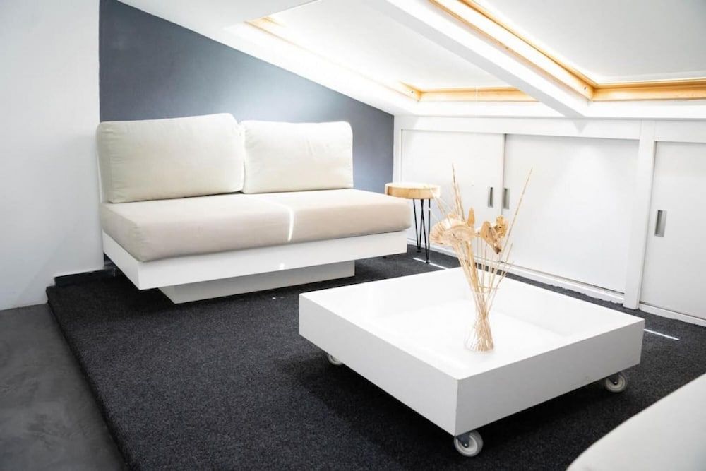 undefined Stylish and Central Duplex House in Beyoglu 4