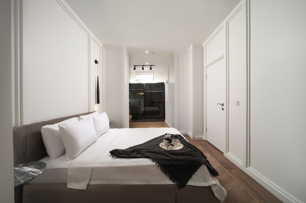 undefined Gatto Suites & Residence 8