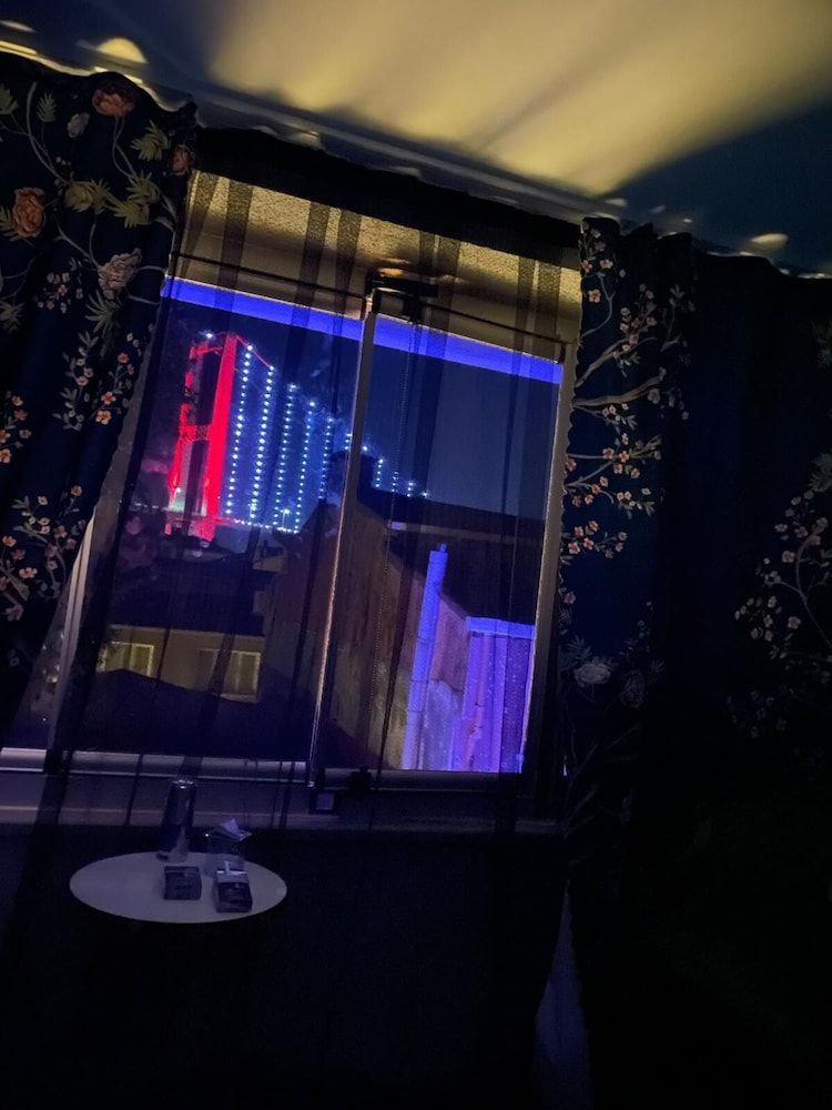 undefined White Dream Hotel 10