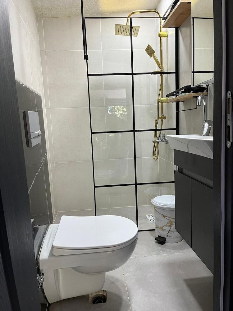 undefined White Dream Hotel 8