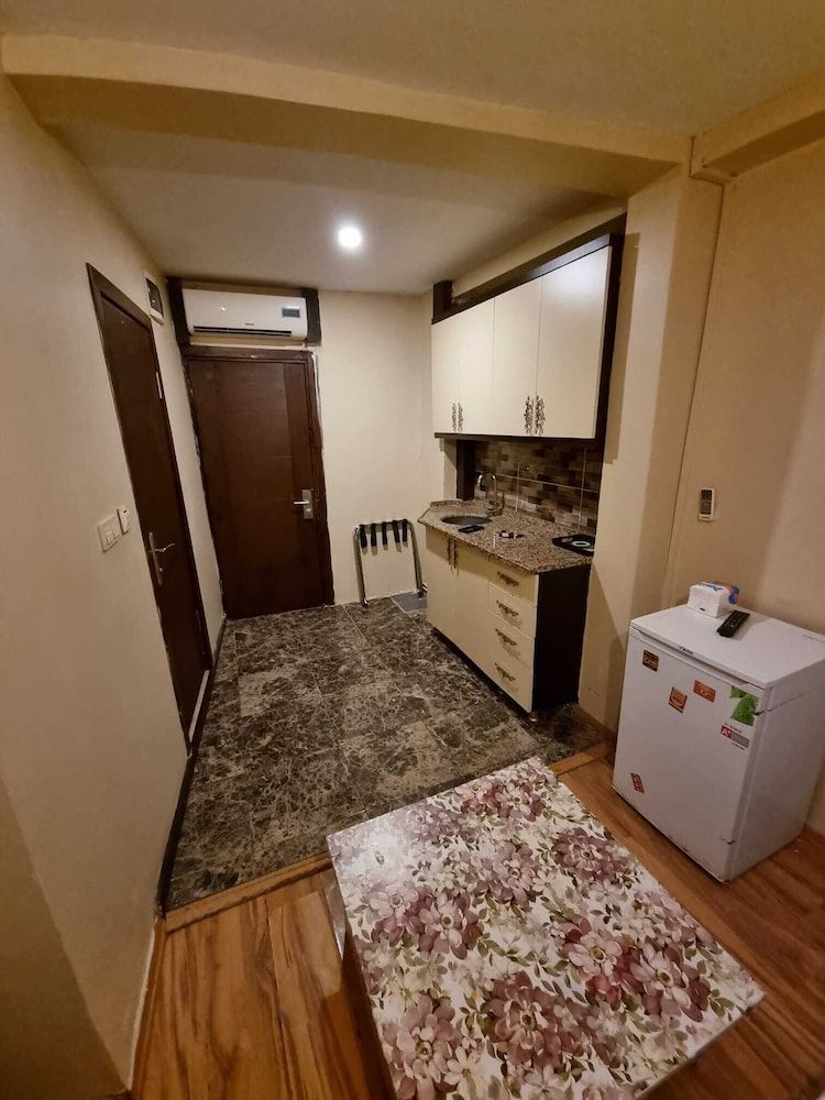 Nevizade Hotel Economy Studio 10