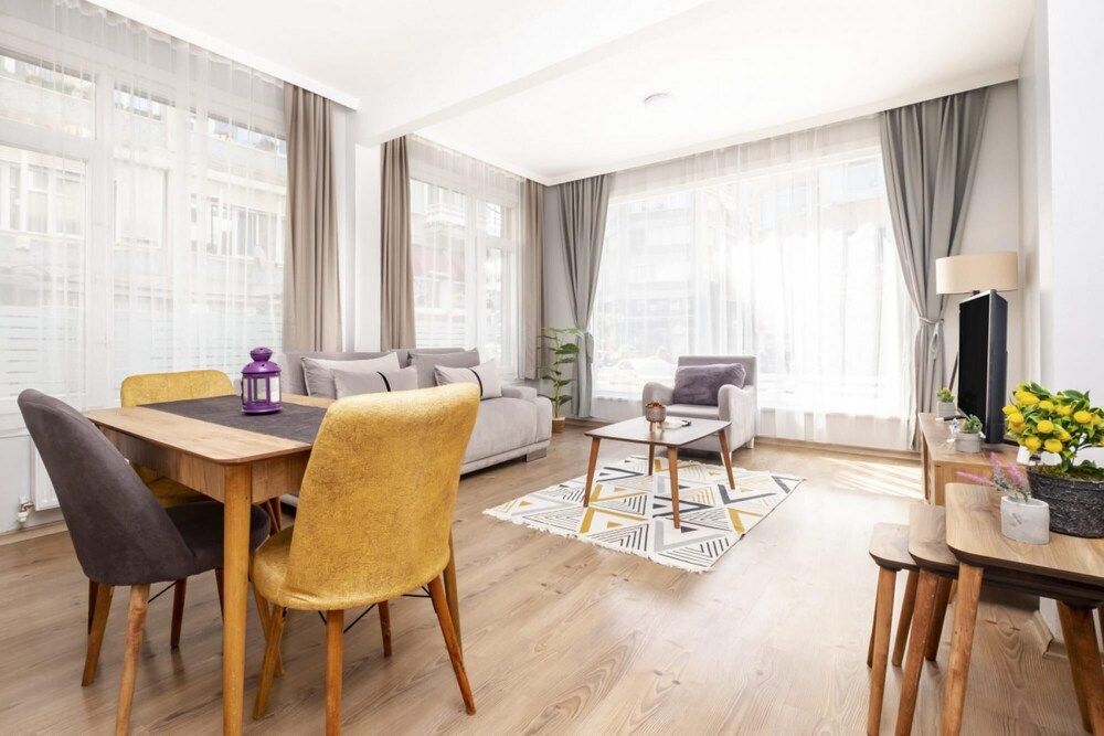 undefined Lovely Flat Near Shore and Trendy Spots in Kadikoy 3