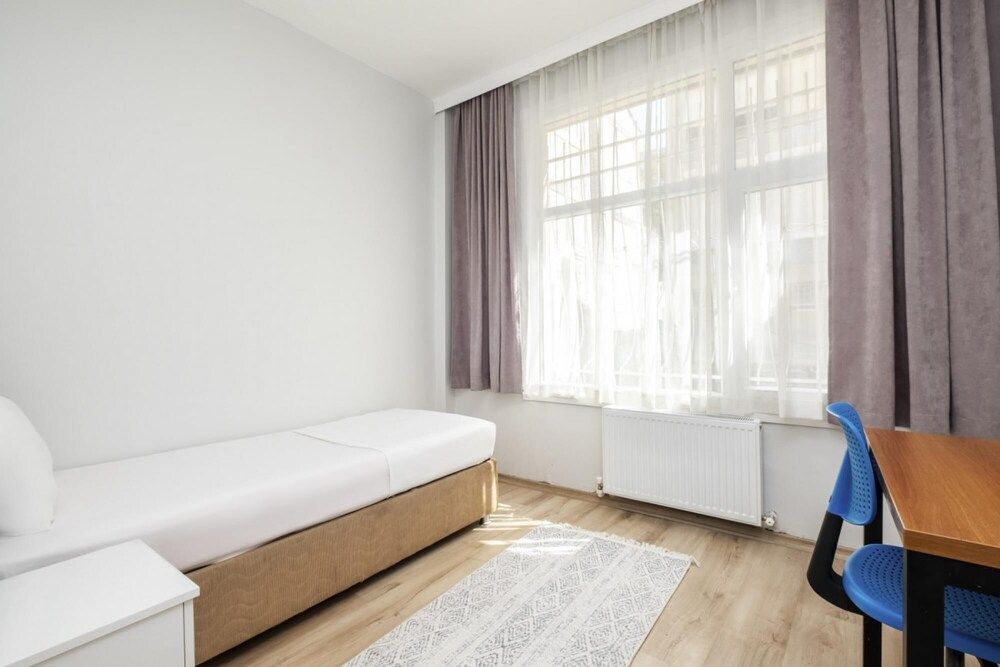 undefined Lovely Flat Near Shore and Trendy Spots in Kadikoy 8