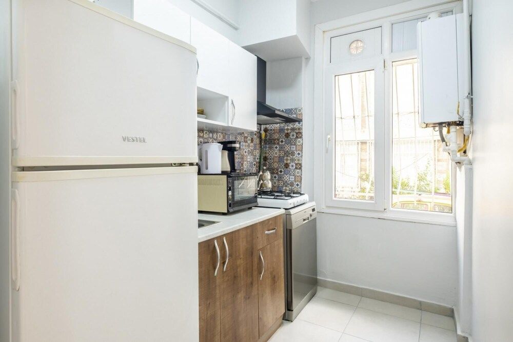 undefined Lovely Flat Near Shore and Trendy Spots in Kadikoy 6