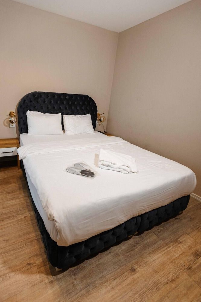 undefined Lina Suit Hotel 10