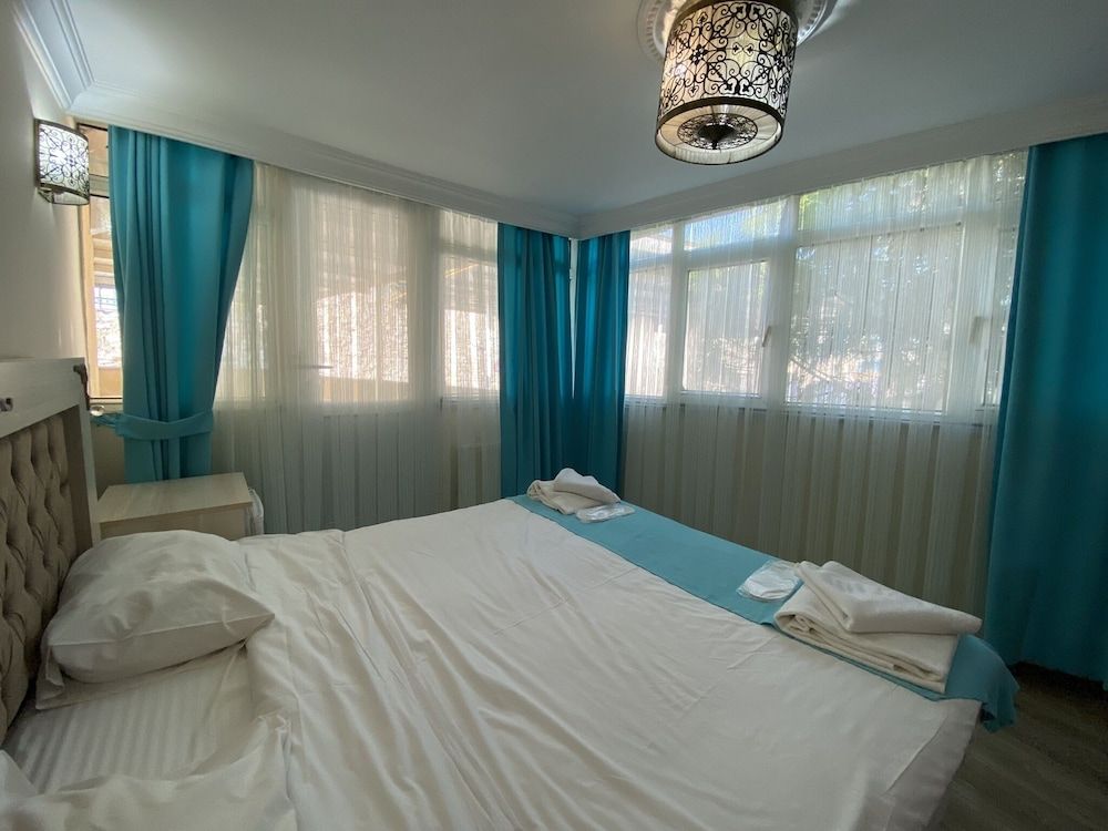 undefined Amida House 2