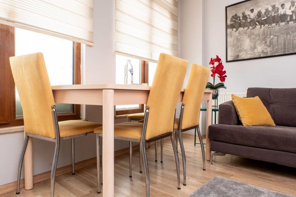 undefined Missafir Modern Flat Near Nisantasi in Besiktas 8