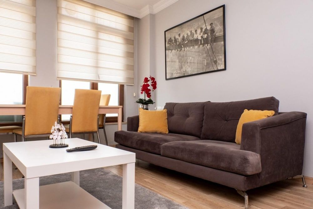 undefined Missafir Modern Flat Near Nisantasi in Besiktas 2