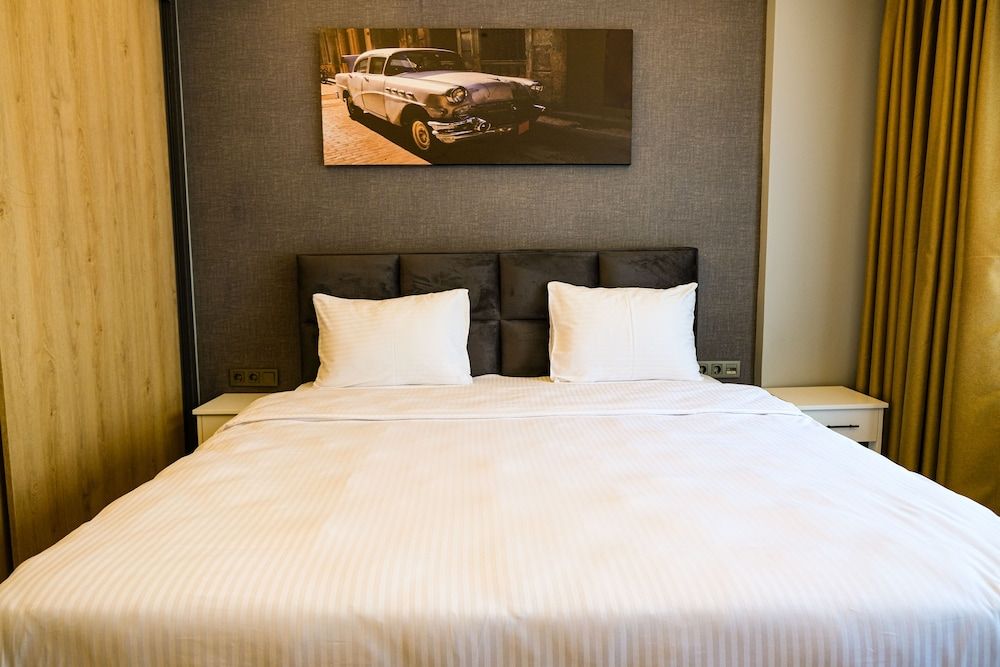 undefined Sign of istanbul Hotel Taksim 5