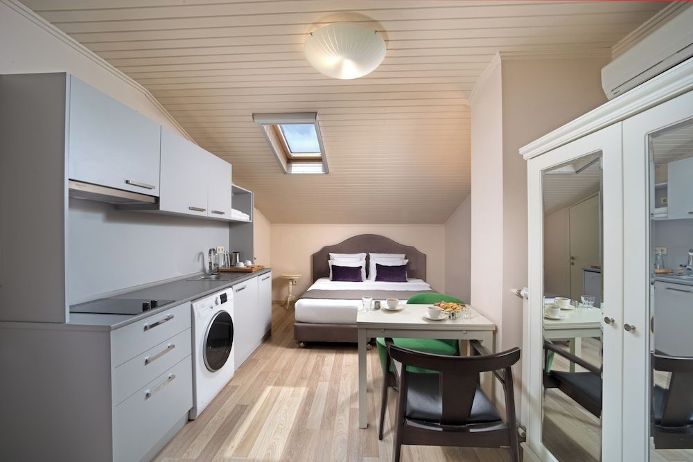 undefined Meroddi Galata Flats 4