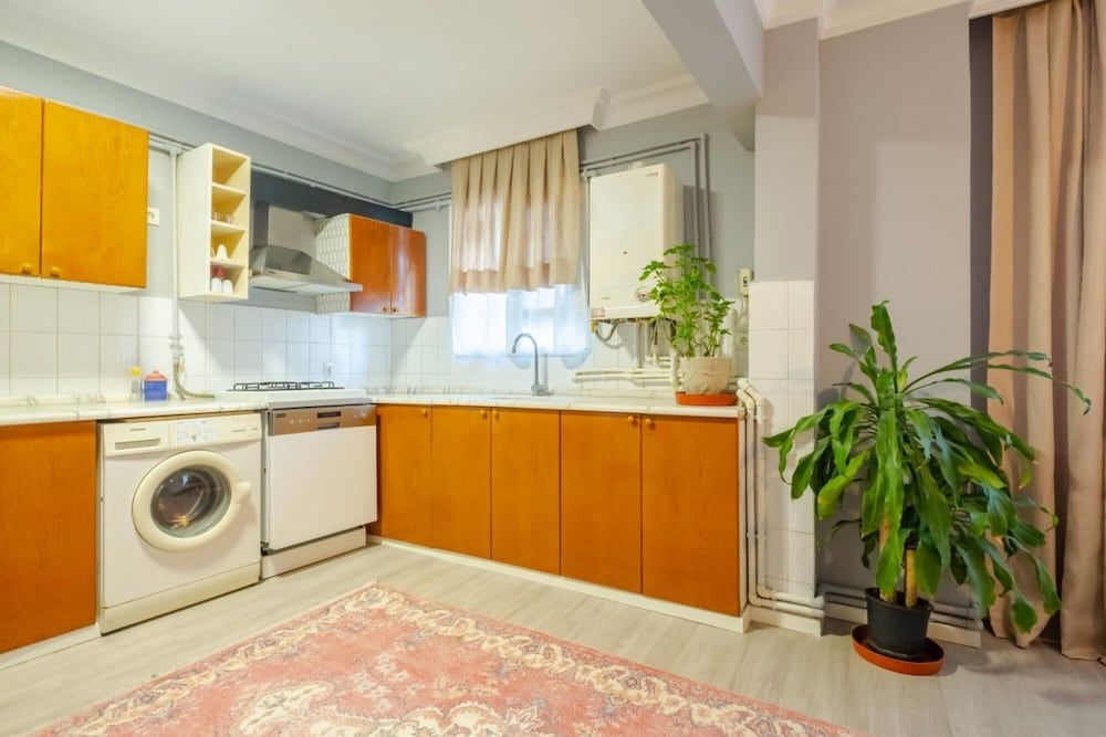 undefined Central Flat 800 m to Cevahir Mall in Sisli 4