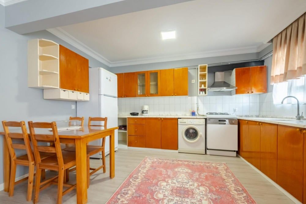 undefined Central Flat 800 m to Cevahir Mall in Sisli 6