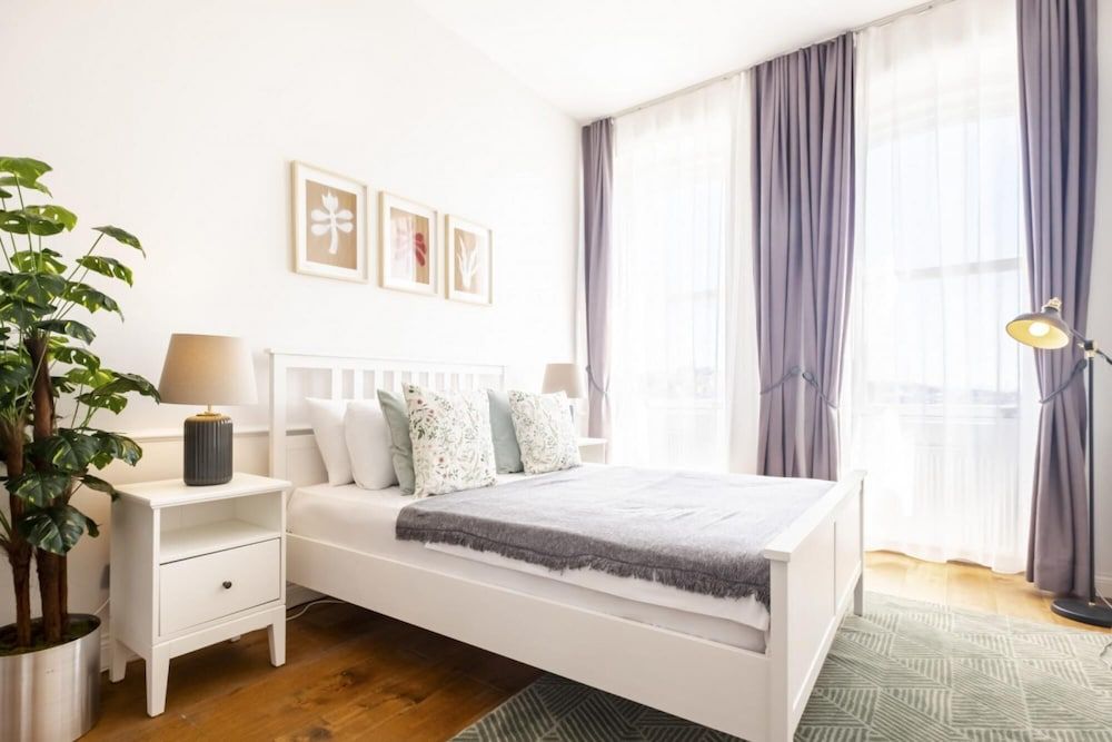 undefined Missafir Historical and Central Flat in Beyoglu 3