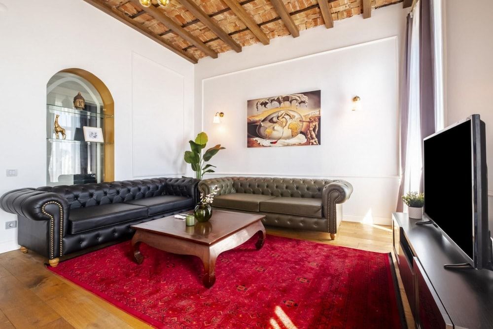 undefined Missafir Historical and Central Flat in Beyoglu 5