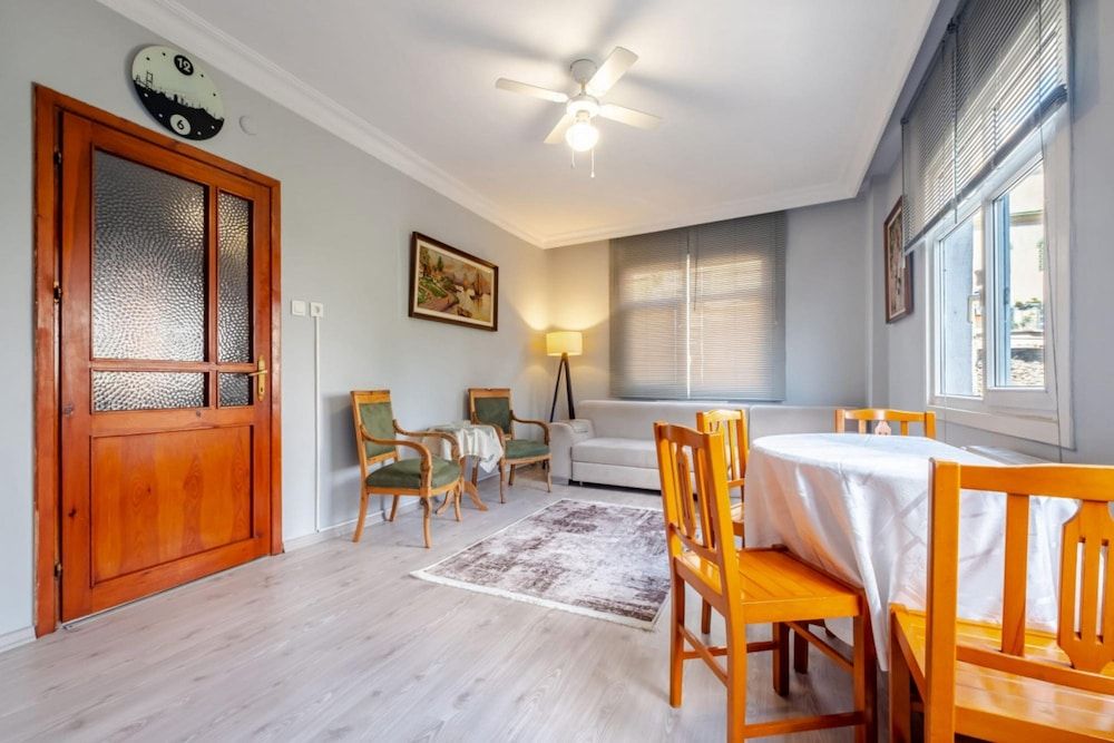 undefined Incredible Flat w Halic View in Beyoglu 7