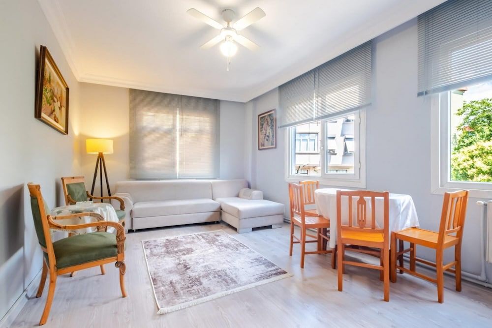 undefined Incredible Flat w Halic View in Beyoglu